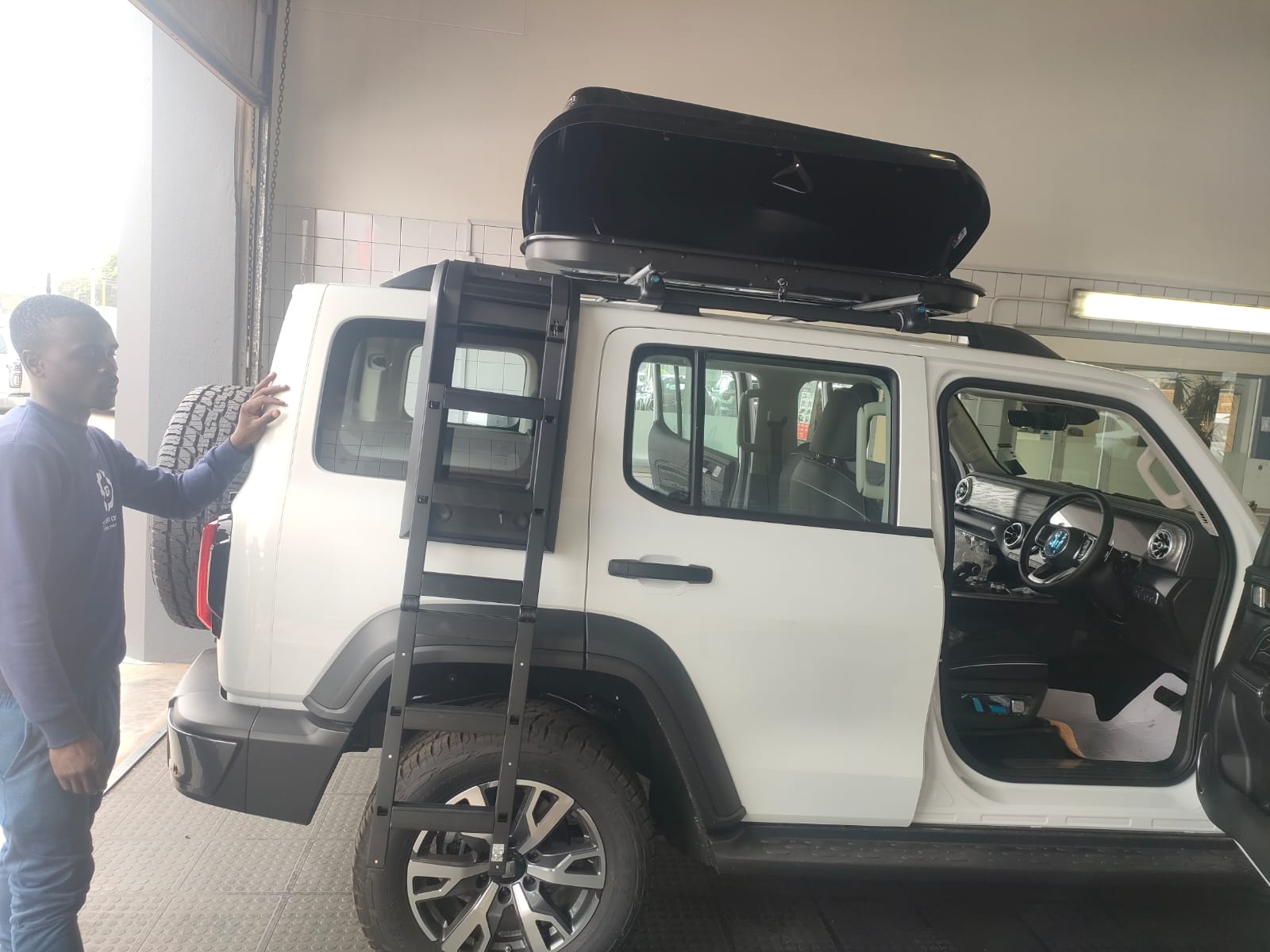 Canopy Roof Rack System
